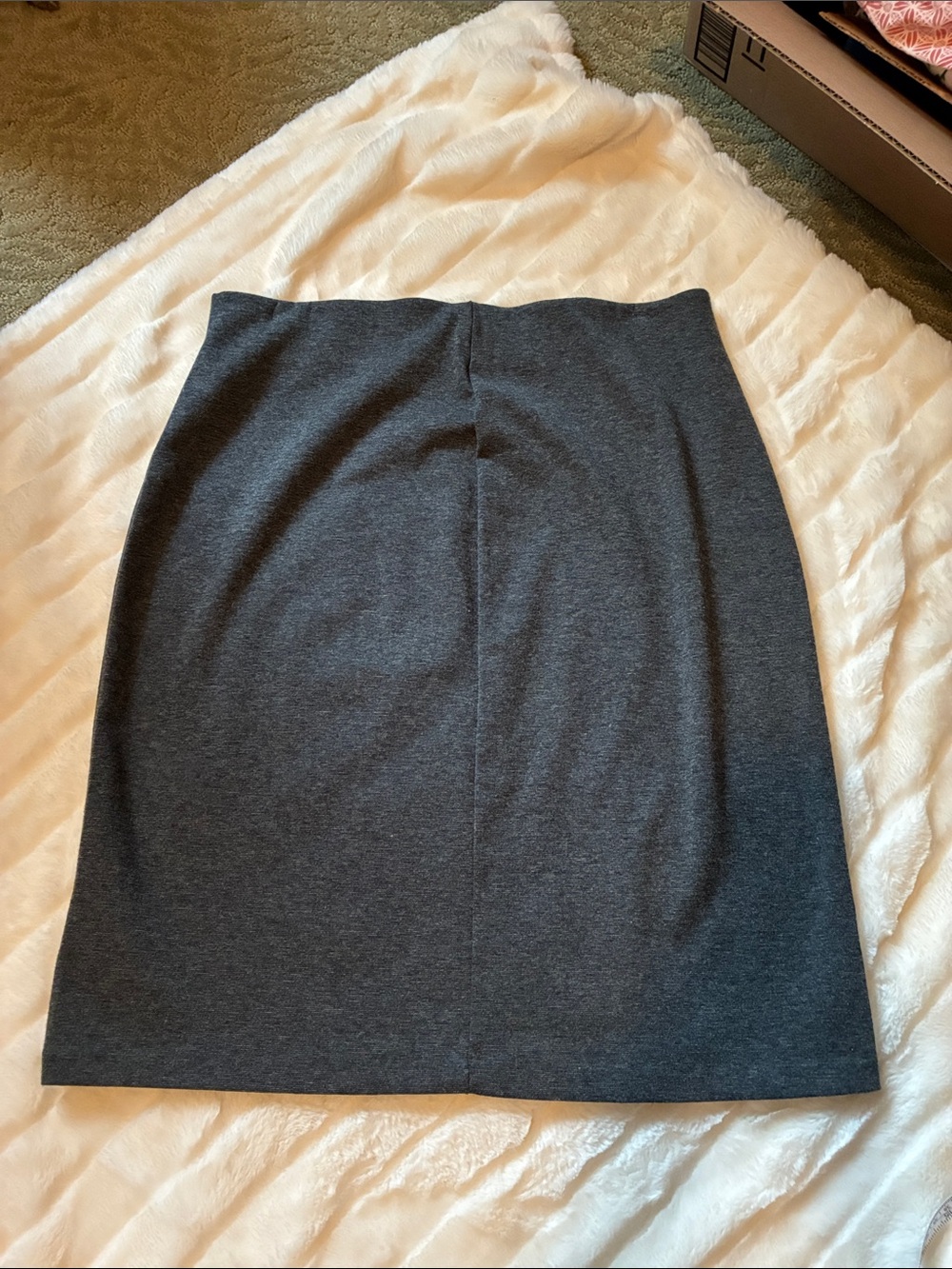 Old Navy Dark Gray Pencil Skirt - Women - Picture 3 of 4